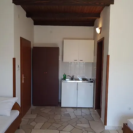Plazibat Škrip