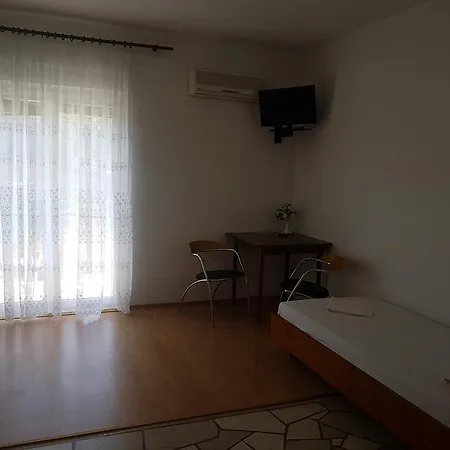 Plazibat Škrip